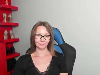 ZoeXox live webcam show