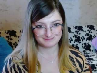 arieltasty Live Webcam on CamSoda