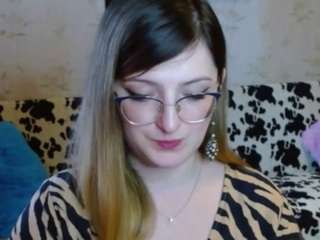 arieltasty Live Webcam on CamSoda