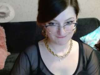 arieltasty Live Webcam on CamSoda