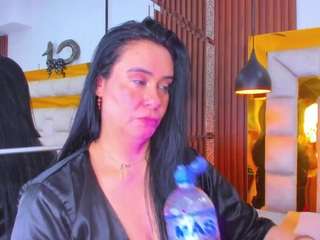 bigassmonic Live Webcam on CamSoda