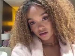 emmawilliams1 webcam
