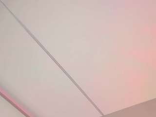 emmawilliams1 Live Webcam on CamSoda