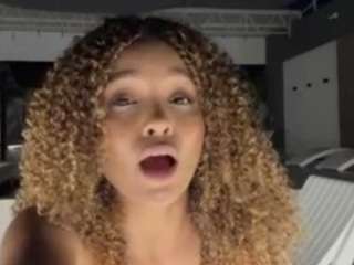 emmawilliams1 Live Webcam on CamSoda