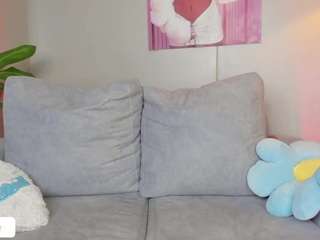emmawilliams1 Live Webcam on CamSoda