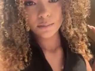 emmawilliams1 webcam