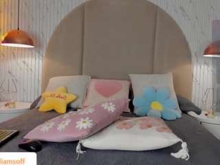emmawilliams1 webcam