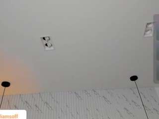 emmawilliams1 webcam