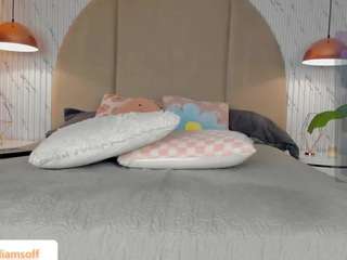 emmawilliams1 webcam