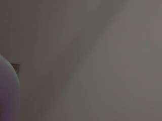 emmawilliams1's CamSoda show and profile