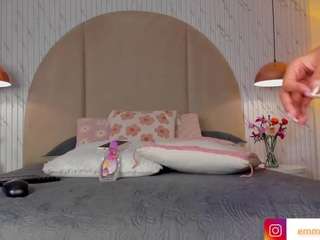 emmawilliams1 Live Webcam on CamSoda