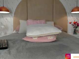 emmawilliams1 Live Webcam on CamSoda