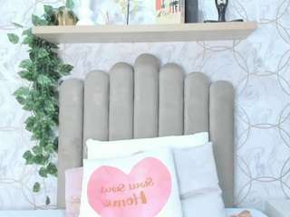 scarlett-bm Live Webcam on CamSoda