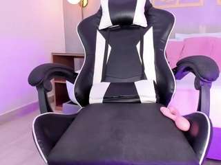  majo-rose chat room