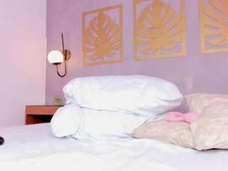 majo-rose live cam profile