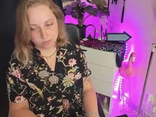 Live British Sex Cams camsoda femmemaggie