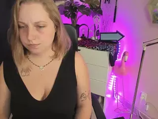 femmeMAGGIE's Live Sex Cam Show