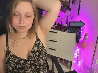 femmeMAGGIE's Live Sex Cam Show