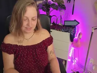 femmeMAGGIE's Live Sex Cam Show