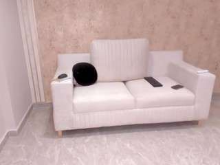  lenathompson chat room
