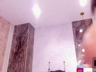 lenathompson Live Webcam on CamSoda