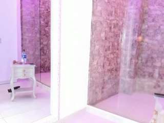 lenathompson Live Webcam on CamSoda