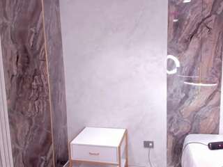 LenaThompson live webcam show