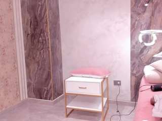 LenaThompson live cam