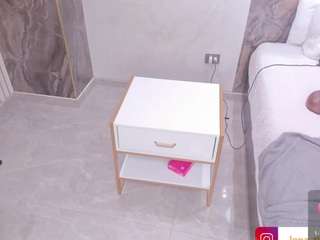 lenathompson Live Webcam on CamSoda
