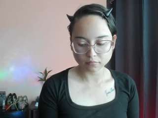 sahantalcerezo webcam model