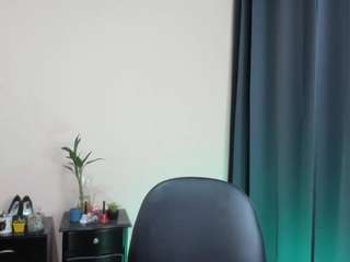 sahantalcerezo Live Webcam on CamSoda