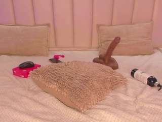 Ce modèle est en direct maintenant. saryblake