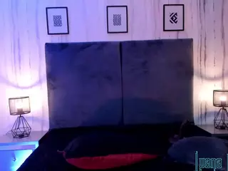 LuanaMarCielo1's Live Sex Cam Show