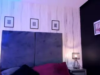 LuanaMarCielo1's Live Sex Cam Show