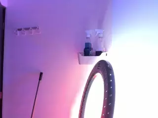 LuanaMarCielo1's Live Sex Cam Show