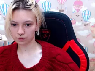 LikaMoon's Live Sex Cam Show