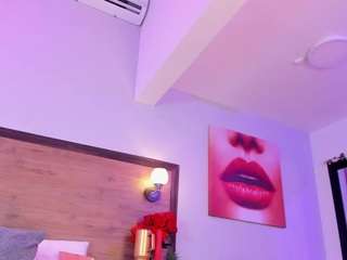 emmabakerr1 Live Webcam on CamSoda