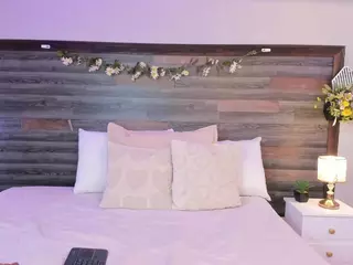 Emma Baker's Live Sex Cam Show