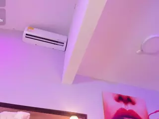 Emma Baker's Live Sex Cam Show