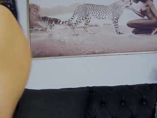 Tania44b