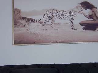Tania44b