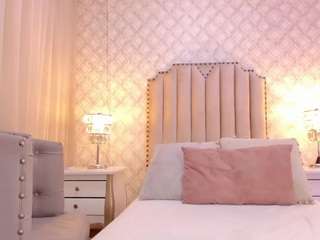 pia-johnson webcam model