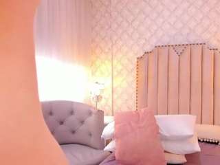  pia-johnson chat room