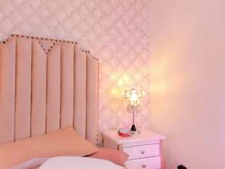 pia-johnson live cam profile