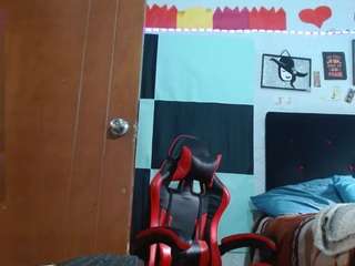 saray-extrovert webcam