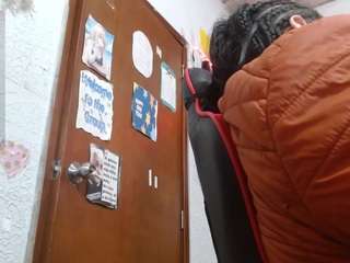 saray-extrovert Smoking live webcam