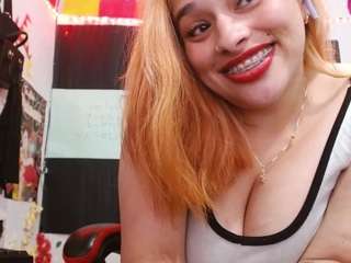 saray-extrovert live cam preview