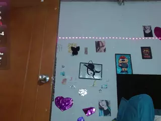 saray-extrovert's Live Sex Cam Show