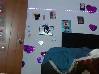 saray-extrovert's Live Sex Cam Show
