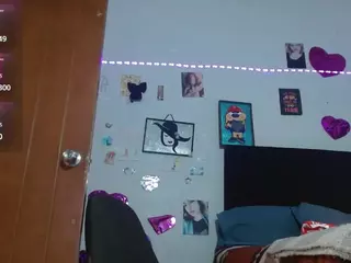 saray-extrovert's Live Sex Cam Show
